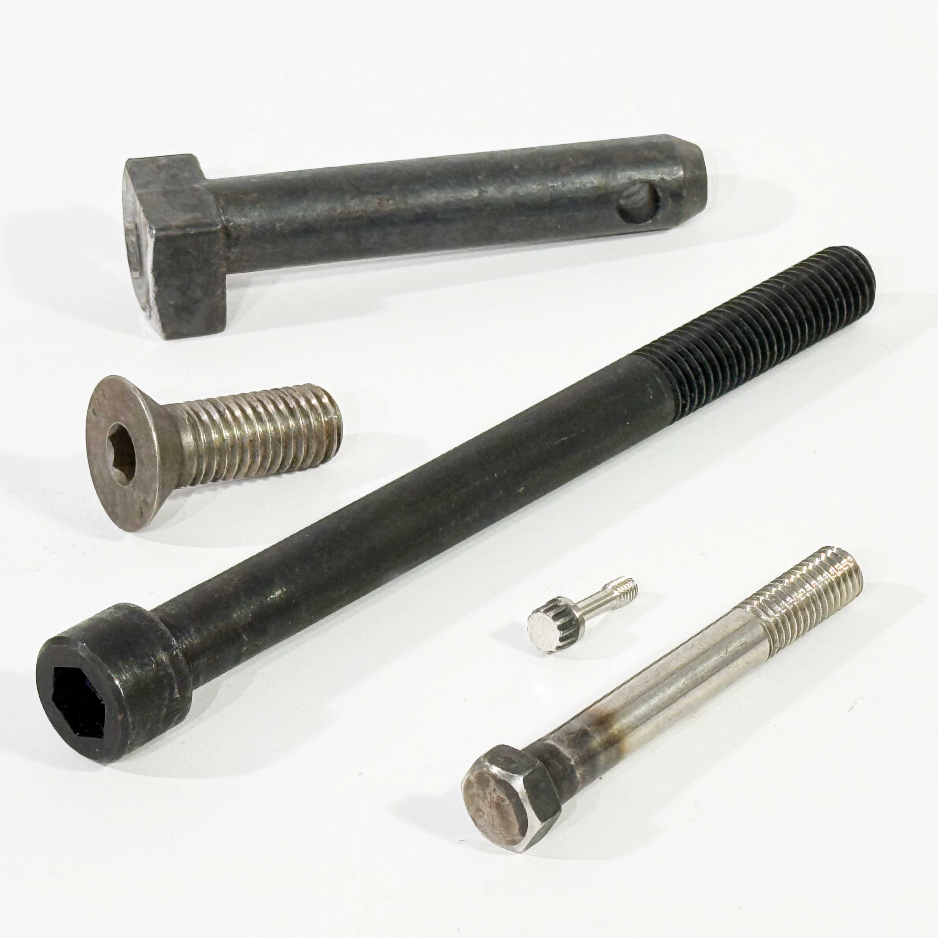 hot-forged-bolts-screws-pins
